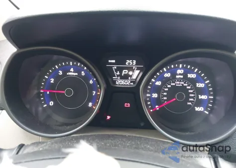 2014 Hyundai Elantra Se from USA, damaged, VIN 5NPDH4AE7EH477384